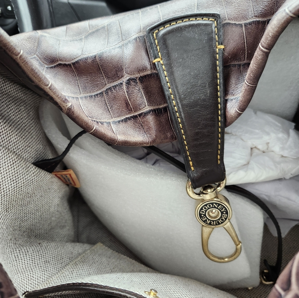 DOONEY AND BROUKE new shoulder bag